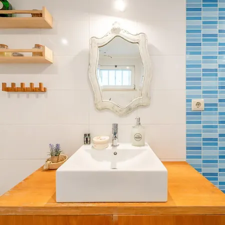 Guestready - Cozy Estefania - An Artists Corner! * Lisbon